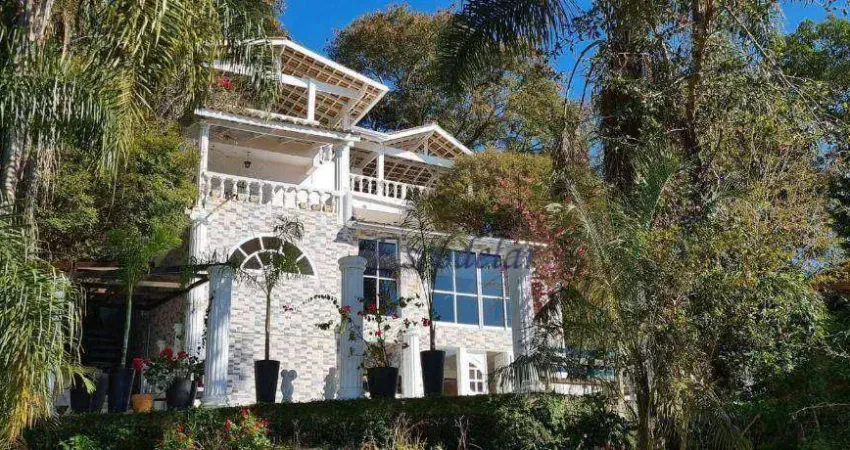 Casa com 4 dormitórios à venda, 500 m² por R$ 2.795.000,00 - Alpes da Cantareira - Mairiporã/SP