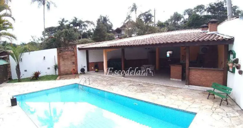 Casa com 4 dormitórios à venda, 550 m² por R$ 1.999.000,00 - Serra da Cantareira - Mairiporã/SP