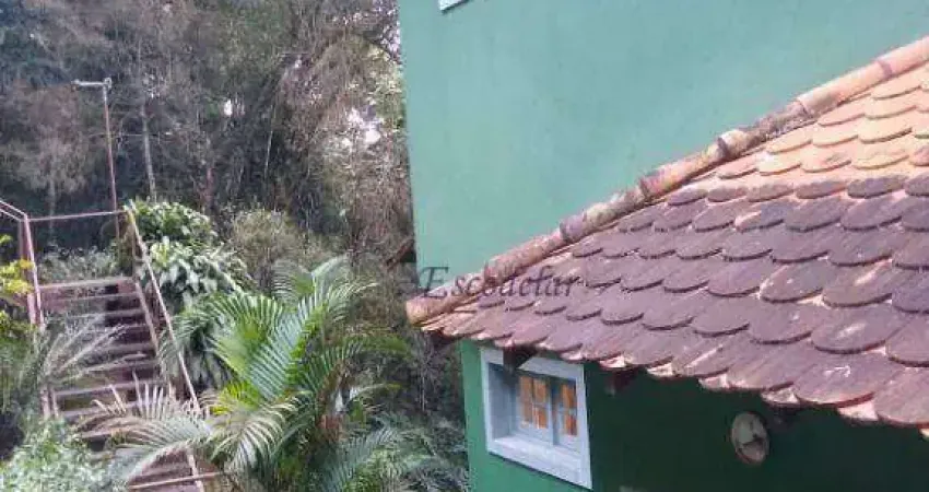 Casa com 4 dormitórios à venda, 400 m² por R$ 1.500.000,00 - Alpes da Cantareira - Mairiporã/SP