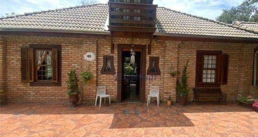 Casa com 3 dormitórios para alugar, 240 m² por R$ 5.080,00/mês - Samambaia - Mairiporã/SP