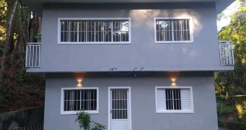 Casa com 3 dormitórios à venda, 135 m² - Serra da Cantareira - Mairiporã/SP