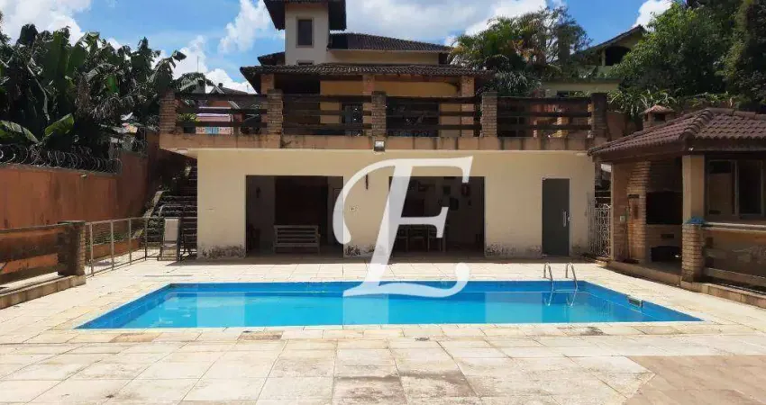 Casa com 4 dormitórios à venda, 500 m² por R$ 1.650.000 - Serra da Cantareira - Mairiporã/SP