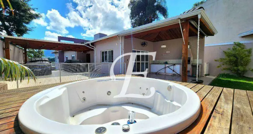 Casa com 3 quartos à venda, 200 m² por R$ 1.380.000 - Serra da Cantareira - Mairiporã/SP