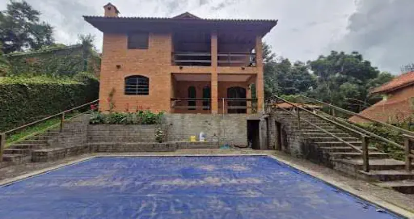 Casa com 4 dormitórios à venda, 300 m² por R$ 1.100.000,00 - Parque Petrópolis - Mairiporã/SP