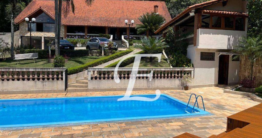Casa com 3 dormitórios à venda, 600 m² por R$ 1.600.000,00 - Condomínio Cerros de Mairiporã - Mairiporã/SP