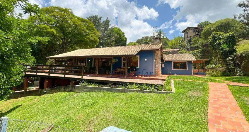 Casa com 3 suítes à venda, 250 m² por R$ 1.800.000 - Roseira - Mairiporã/SP