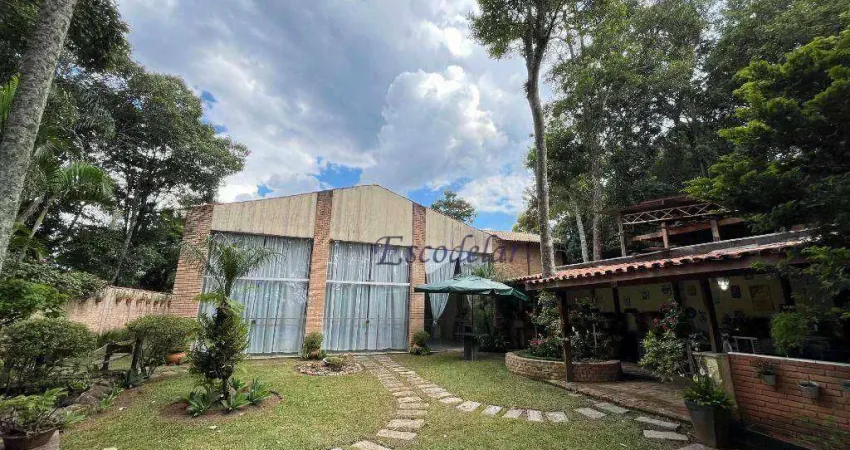 Casa com 3 dormitórios à venda, 500 m² por R$ 2.490.000,00 - Roseira - Mairiporã/SP
