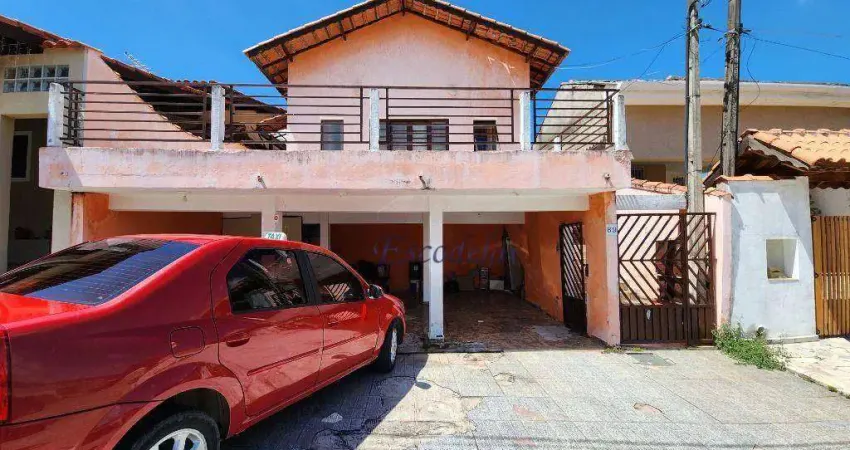Casa com 3 dormitórios à venda, 181 m² - Serra da Cantareira - Mairiporã/SP