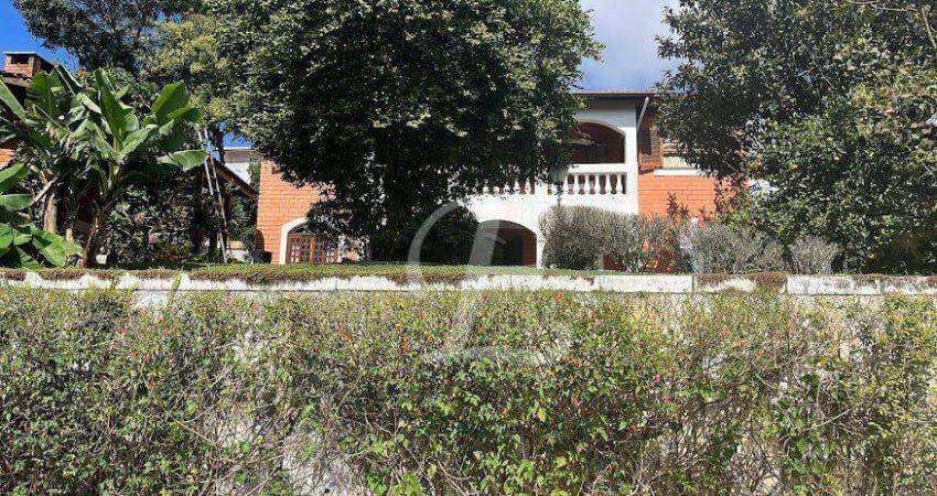 Casa com 3 dormitórios à venda, 207 m² por R$ 1.300.000,00 - Alpes da Cantareira - Mairiporã/SP
