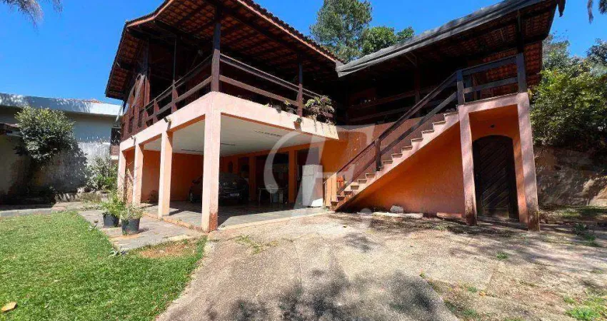 Casa com 3 dormitórios à venda, 267 m² por R$ 1.199.000,00 - Serra da Cantareira - Mairiporã/SP