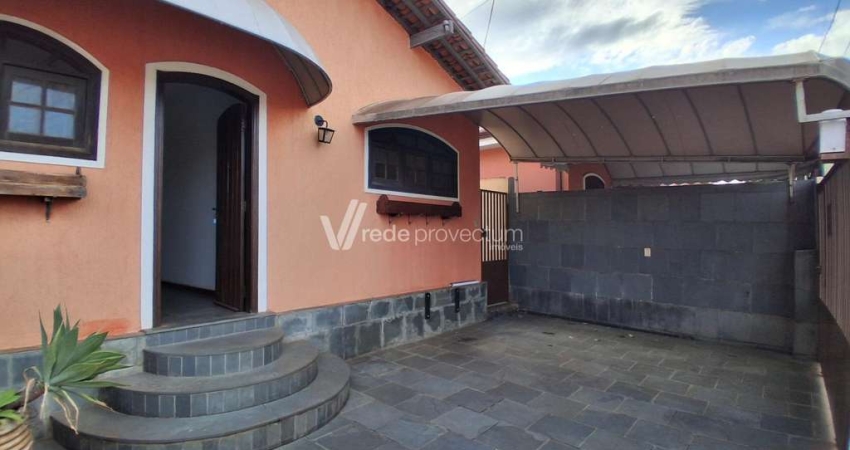 Casa com 3 quartos para alugar na Rua Conselheiro Antônio Prado, 333, Vila Nova, Campinas