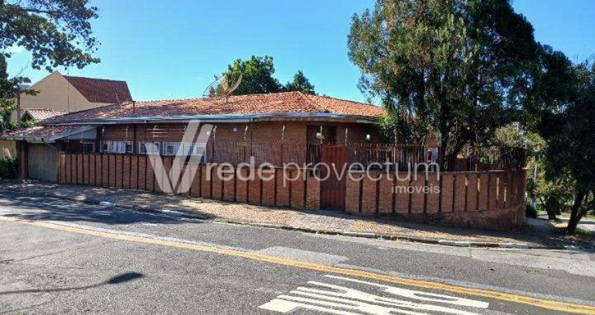 Casa comercial para alugar na Rua Mogi Guaçu, 1723, Jardim Flamboyant, Campinas