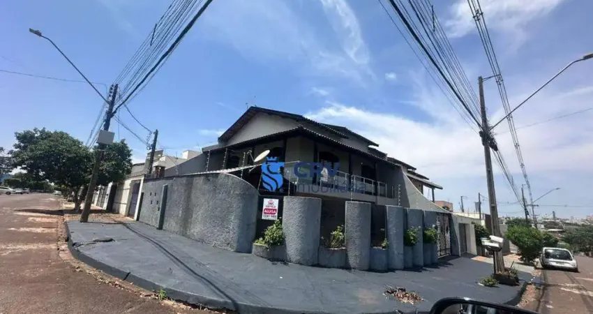 Casa com 3 dormitórios para alugar, 178 m² por r$ 3.100,00/mês - jardim pacaembu - londrina/pr