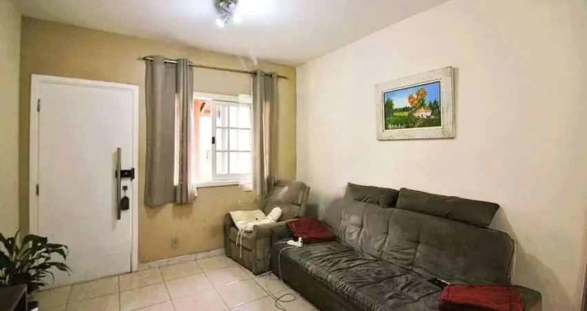 Casa em condomínio à venda em são bernardo do campo-sp, bairro taboão: 3 quartos, 2 salas, 2 banheiros, 2 vagas, 105m²!