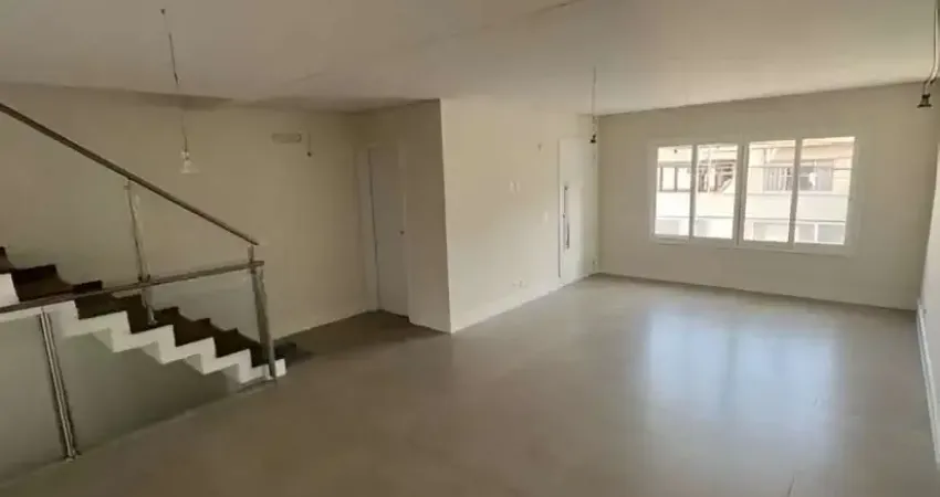 Casa com 3 quartos à venda na Rua Riskallah Abib, 239, Nova Petrópolis, São Bernardo do Campo