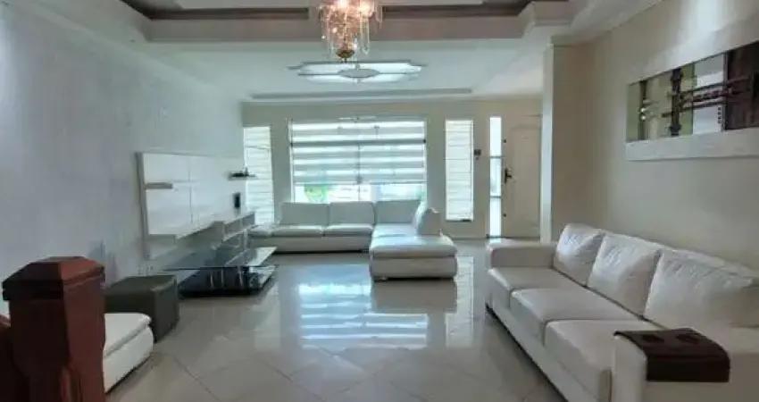 Casa com 4 quartos à venda na Rua Ernesto Soares Filho, 305, Parque Espacial, São Bernardo do Campo