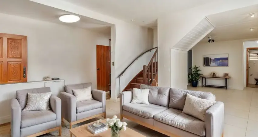 Casa com 3 quartos à venda na Rua Riskallah Abib, 322, Nova Petrópolis, São Bernardo do Campo