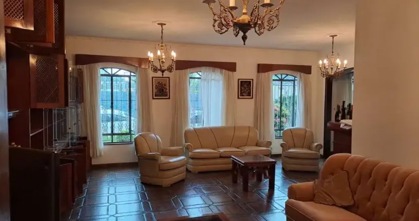 Casa com 4 quartos para alugar na Rua Maria Adelaide Rossi, 55, Centro, São Bernardo do Campo