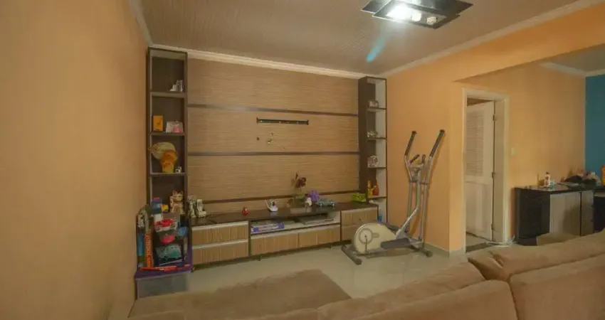 Casa com 3 quartos à venda na Rua Riskallah Abib, 131, Nova Petrópolis, São Bernardo do Campo