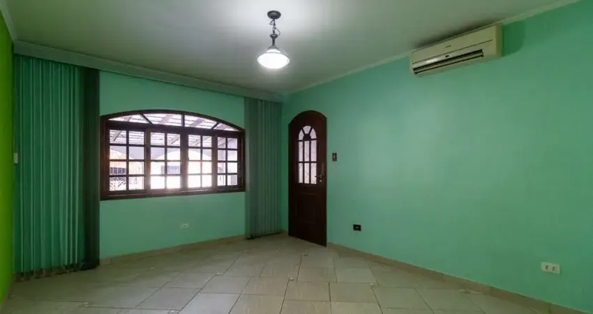 Casa com 3 quartos para alugar na Rua Agostinho Masini, 37, Parque Terra Nova II, São Bernardo do Campo