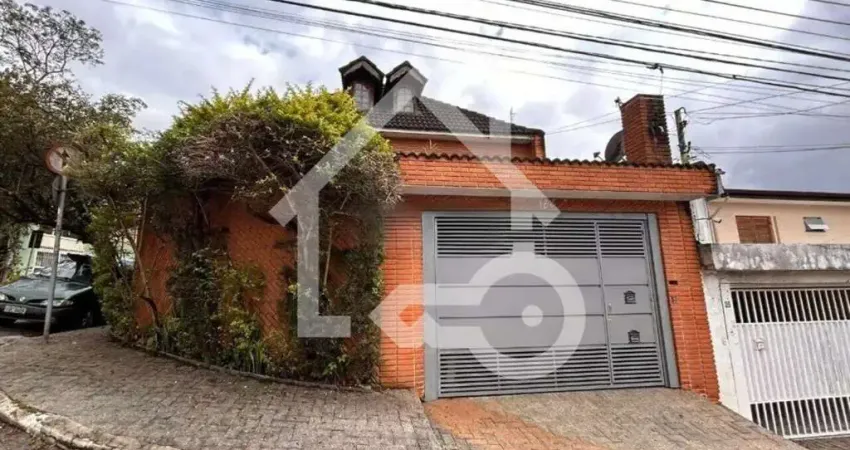 Sobrado à venda em são bernardo do campo - casa com 3 quartos, 2 salas, 2 banheiros, 2 vagas de garagem - bairro anchieta - imperdível!