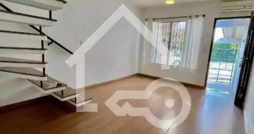 Sobrado à venda em são bernardo do campo: 2 quartos, 1 suíte, 1 sala, 2 banheiros, 1 vaga de garagem, 103m² no bairro planalto.