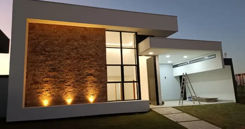 Casa térrea em condomínio fechado ART'S de alto padrão