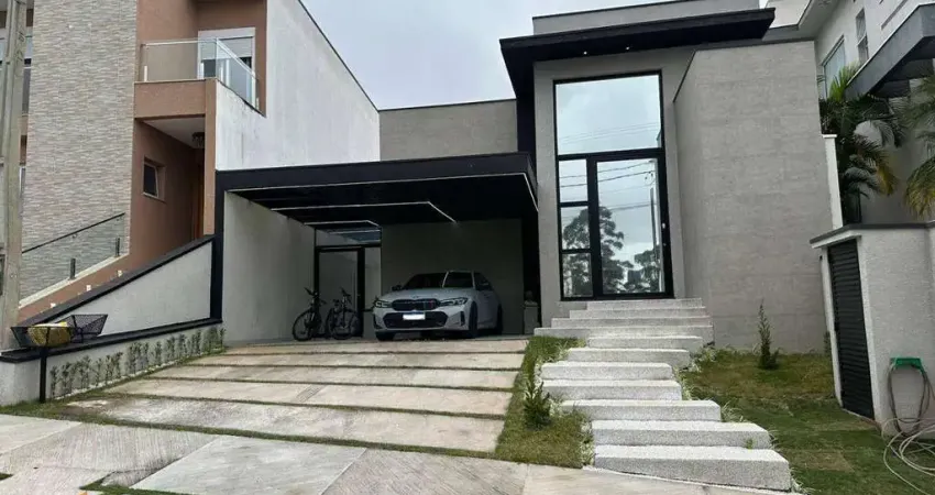 Casa térrea com pé direito duplo, 3 suítes, piscina, no condomínio mosaico da serra mogi das cruzes - sp (porteira fechada) - r$ 2.295.000,00