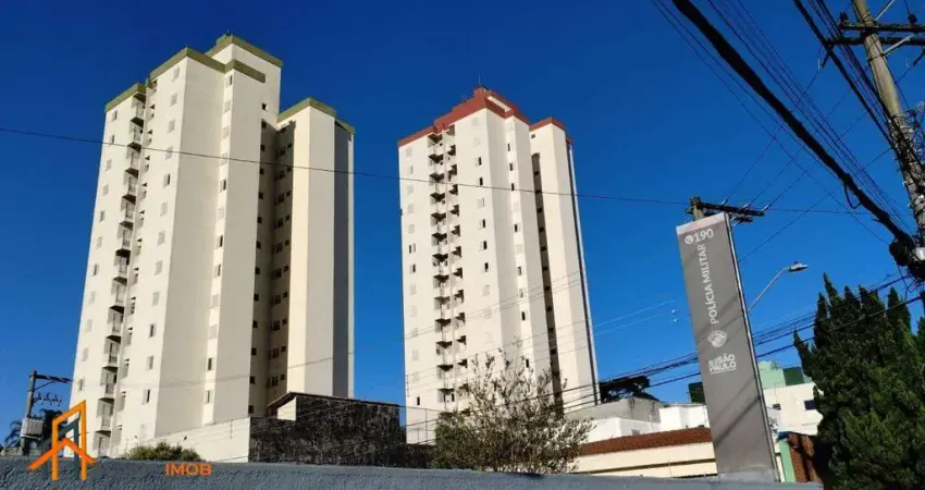 Apartamento a venda de 3 Dormitórios, sendo 1 suíte, 2 elevadores, , 1 vaga garagem no subsolo, Aceita carro como parte do pagamento.