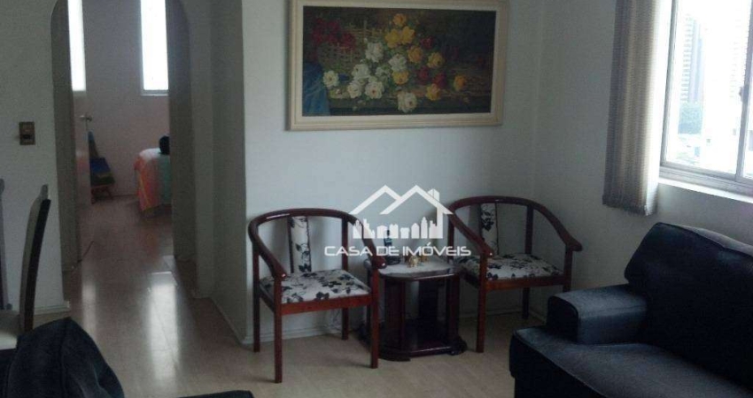 Apartamento com 3 dormitórios à venda, 90 m² em Moema