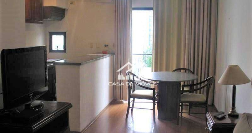Apartamento duplex com serviços.