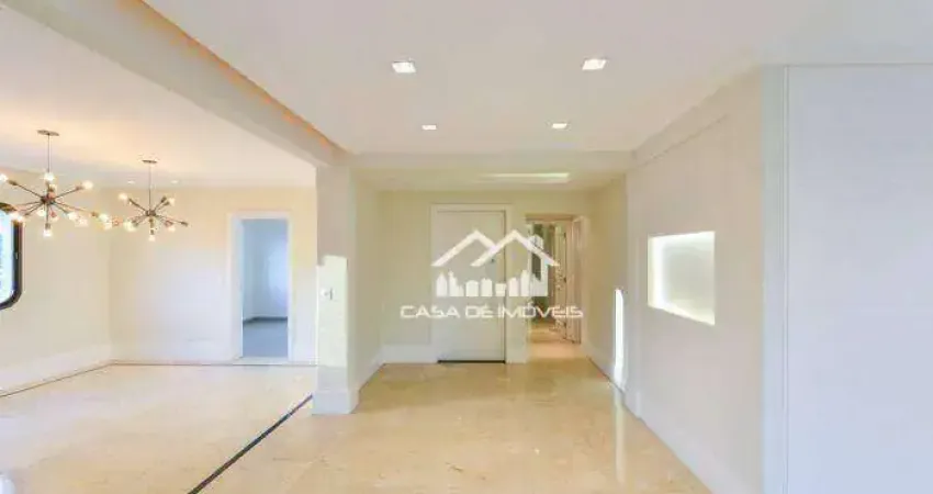 Vende apartamento com 301m², 4 suítes, 4 vagas e lazer, no Campo Belo.