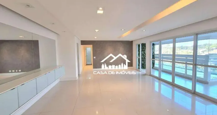 Vende ou aluga apartamento com 155m², 3 suítes, varanda gourmet e 3 vagas, no Campo Belo.