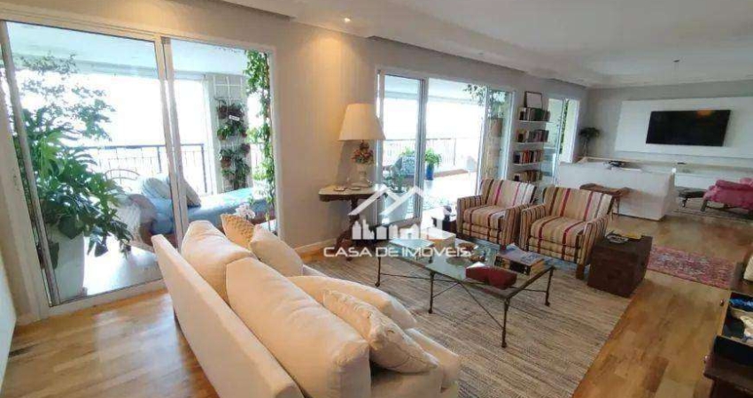 Vende apartamento de luxo em condomínio clube, com 247m², no Panamby.