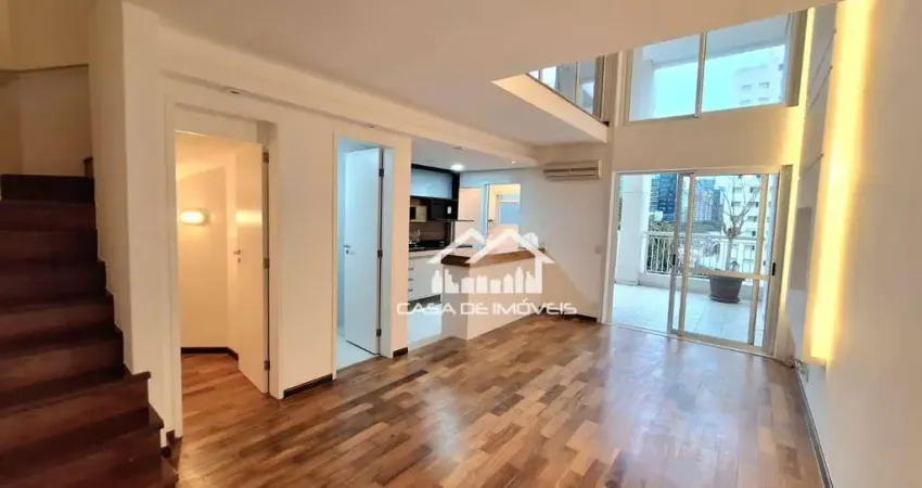 Vende apartamento duplex na Vila Olímpia, com 77m², 1 suíte e lazer.