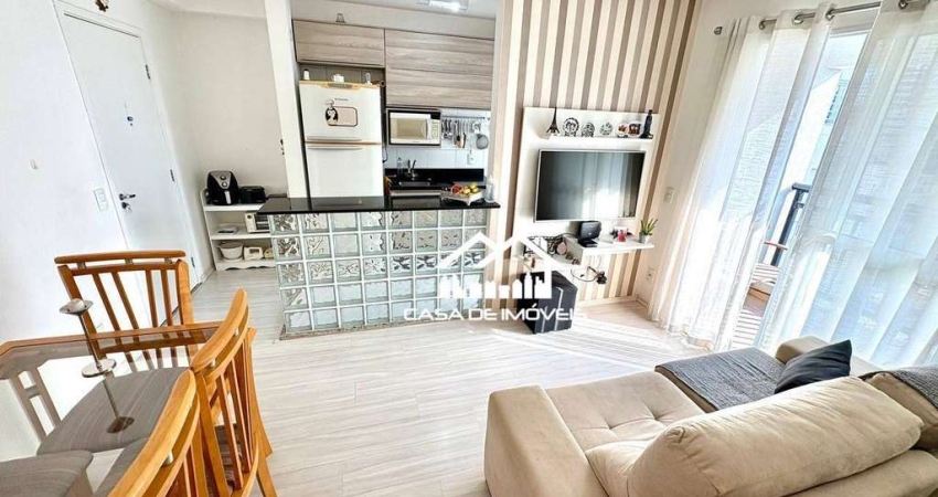 Vende apartamento de 57m² com 2 dormitórios, 1 suíte, 1 vaga, varanda e lazer completo, na Vila Andrade