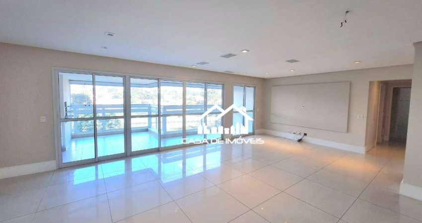 Aluga apartamento com 155m², 3 suítes e 3 vagas, com lazer clube no Campo Belo.