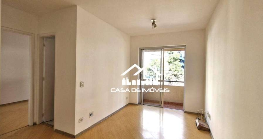 Vende apartamento de 51m², com 2 dormitórios e 1 vaga, na Vila Andrade.