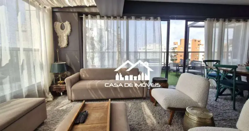 Aluga cobertura duplex de 140m², com 2 dormitórios, sendo 1 suíte e 2 vagas, no panamby.