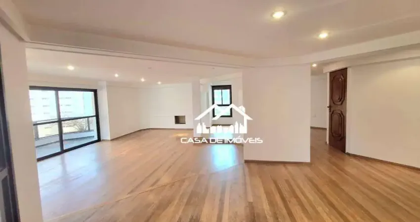 Vende ou aluga apartamento em moema com 242m²,  3 suítes, 4 vagas e lazer, próximo ao parque ibirapuera.