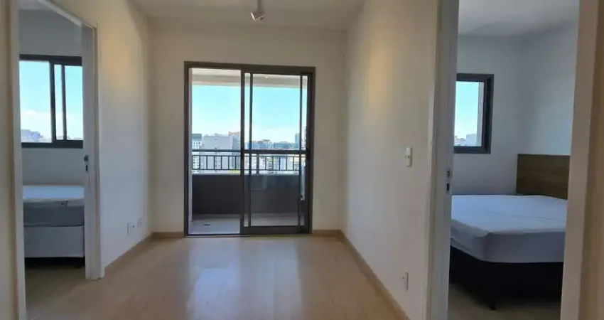 Vende ou aluga apartamento mobiliado com 39m², 2 dormitórios, na Vila Nova Conceição.