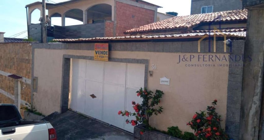 Casa 3 dormitórios para Venda em Rio de Janeiro, Campo Grande, 3 dormitórios, 2 banheiros, 3 vagas