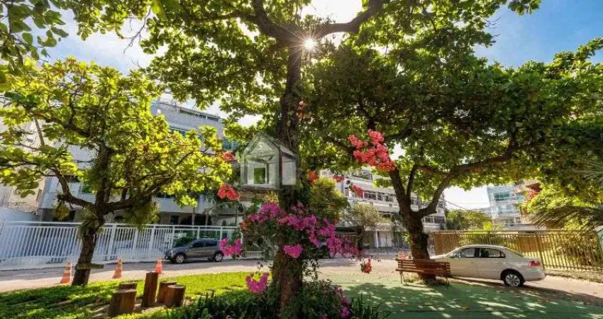 Apartamento com 3 quartos à venda na Rua General Batista Teixeira, 66, Barra da Tijuca, Rio de Janeiro