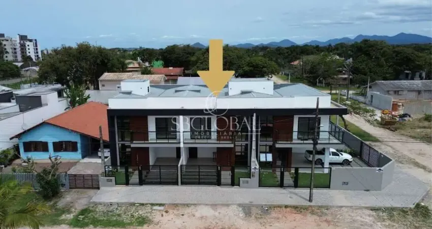 Sobrado com 04 dormitórios e de alto padrão no balneário rainha do mar