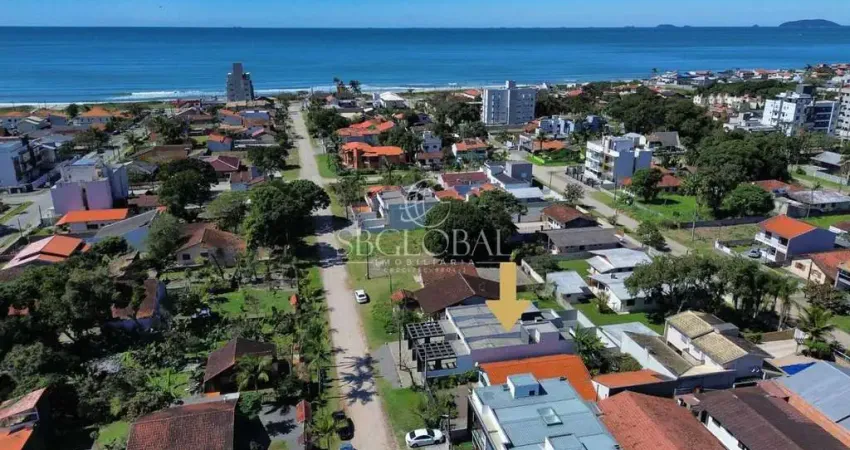 Casa de alto padrão em itapoá/sc com parcelamento em até 60x direto!
