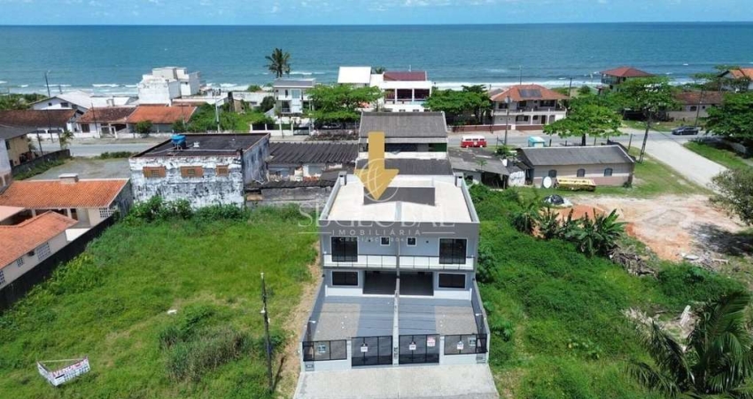 Sobrado com 03 dormitórios na Barra do Saí em Itapoá SC