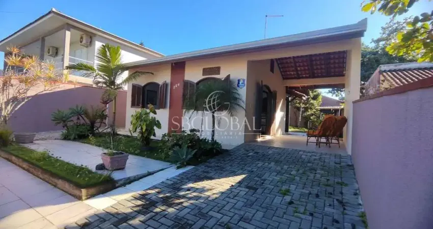 Oportunidade! casa + sobrado nos fundos no cambiju a 50m da praia em itapoá