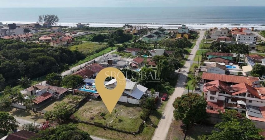 Terreno de esquina com 570m² na Barra do Saí em Itapoá SC