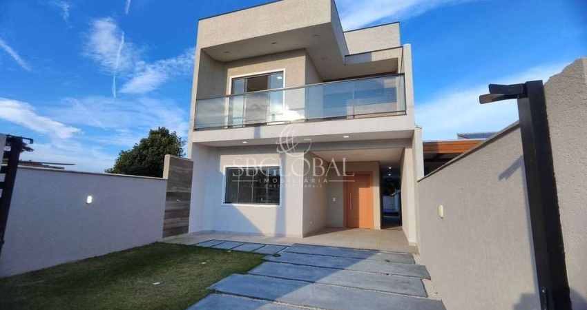 Amplo Sobrado com Piscina a 430m da Praia – Barra do Saí, Itapoá/SC