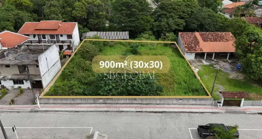 Dois terrenos juntos com 900m² em ótima localização na região central em itapoá/sc!